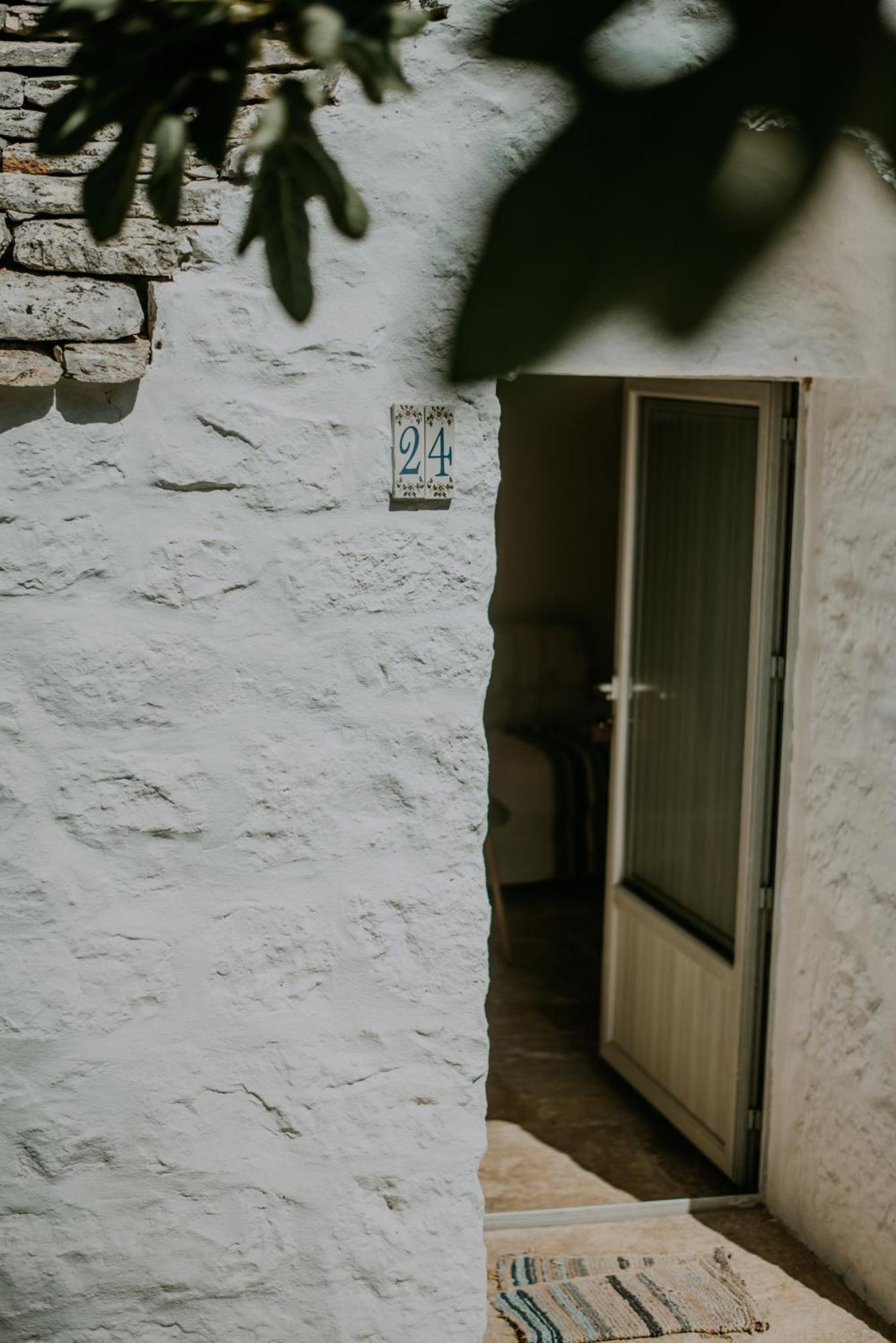 River Trulli Oasi Di Pace In Sito Unesco Alberobello Bagian luar foto